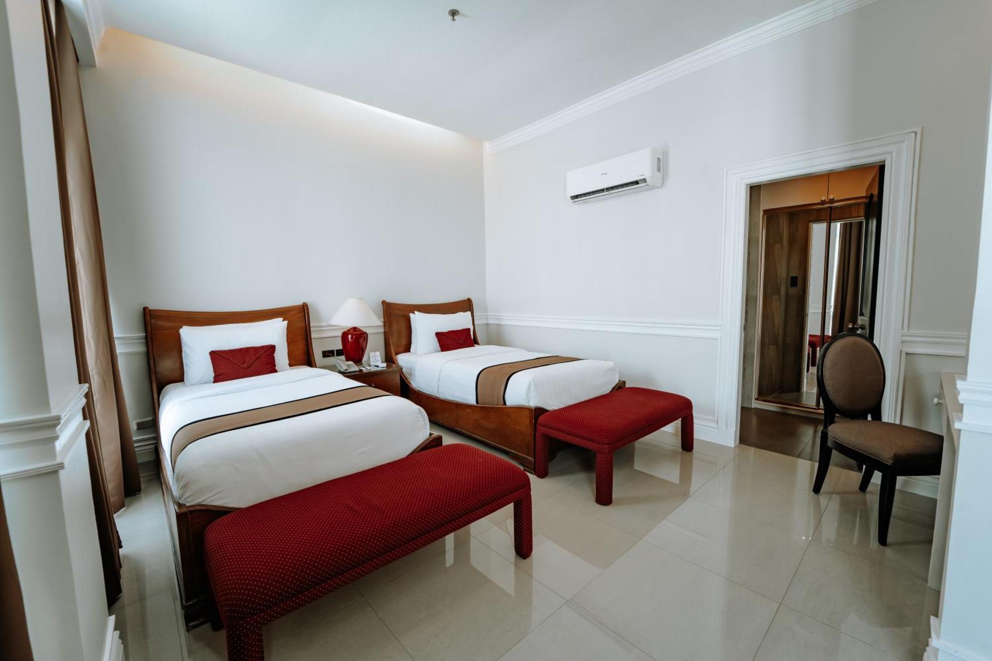 Metrocentre Hotel Ταγκμπιλαράν Εξωτερικό φωτογραφία